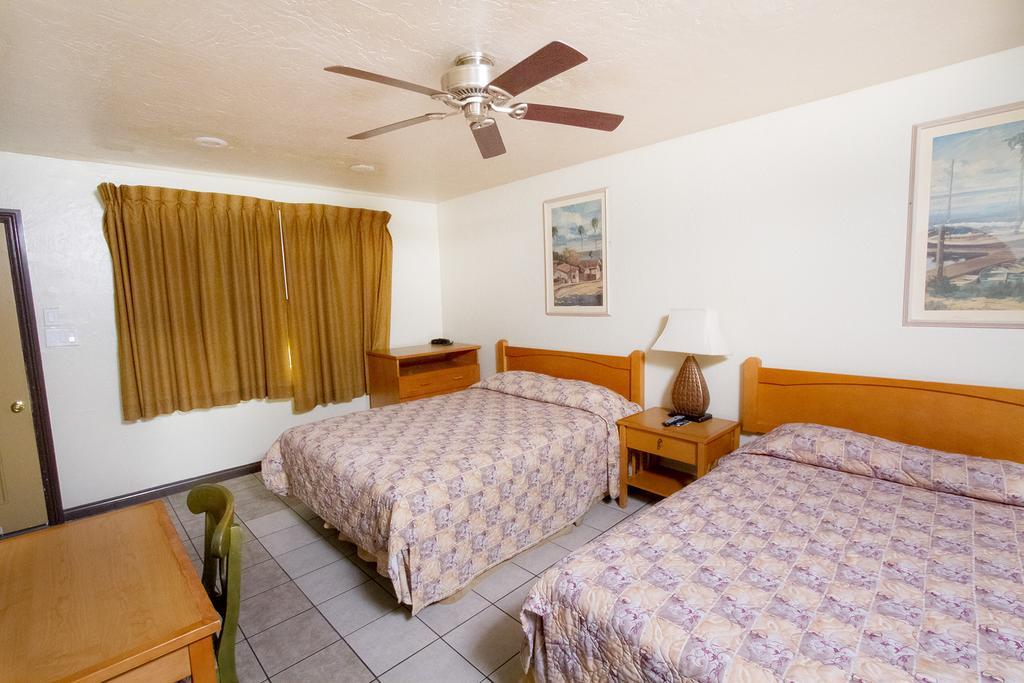Mission Bell Motel Ventura Extérieur photo
