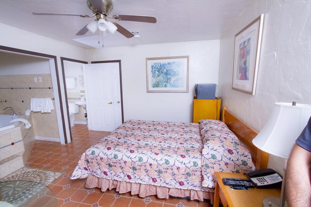 Mission Bell Motel Ventura Extérieur photo