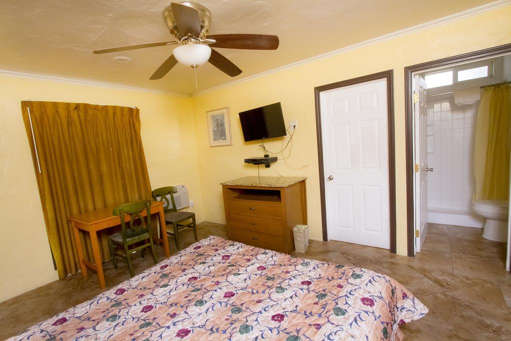 Mission Bell Motel Ventura Extérieur photo