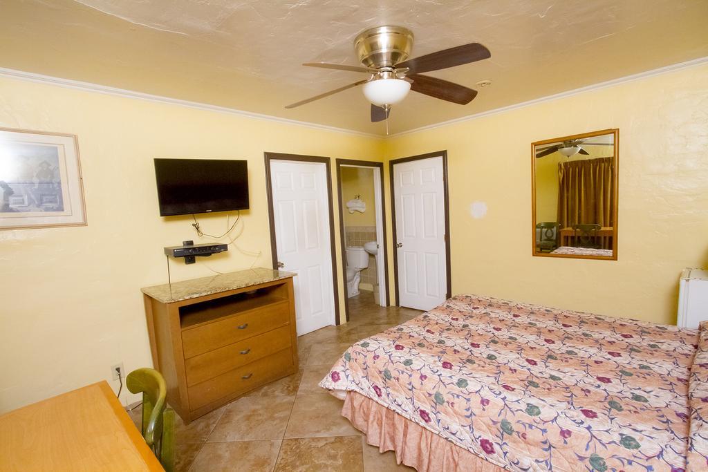 Mission Bell Motel Ventura Extérieur photo