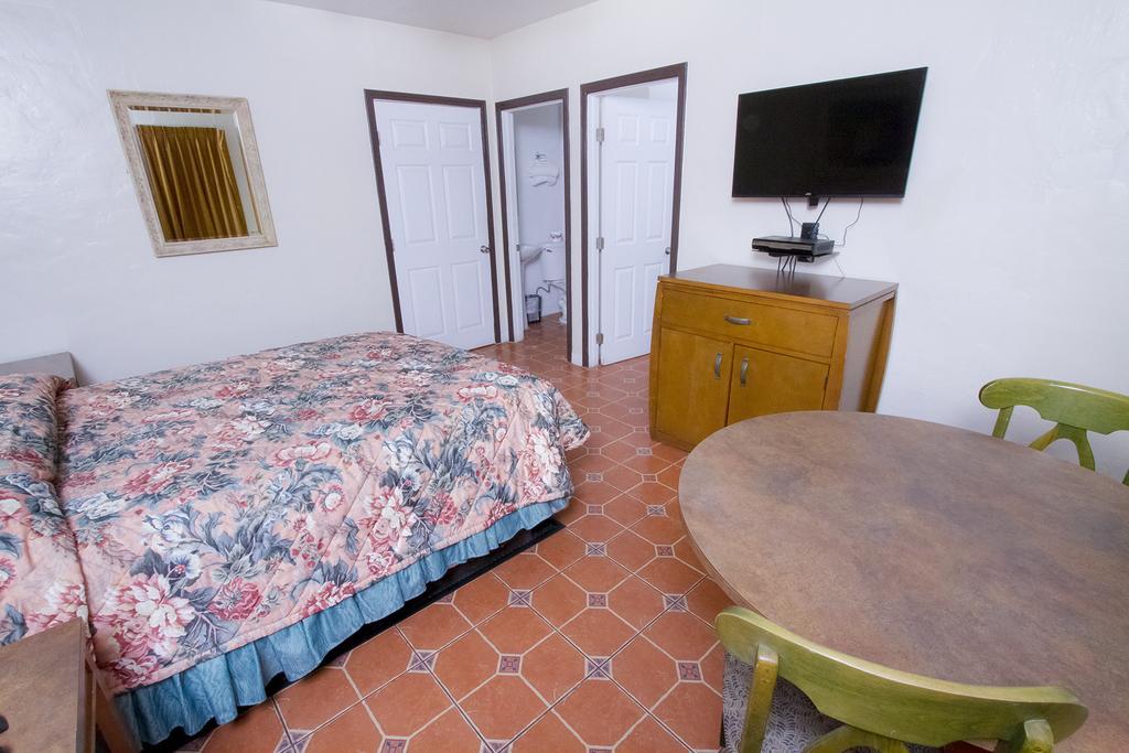 Mission Bell Motel Ventura Extérieur photo
